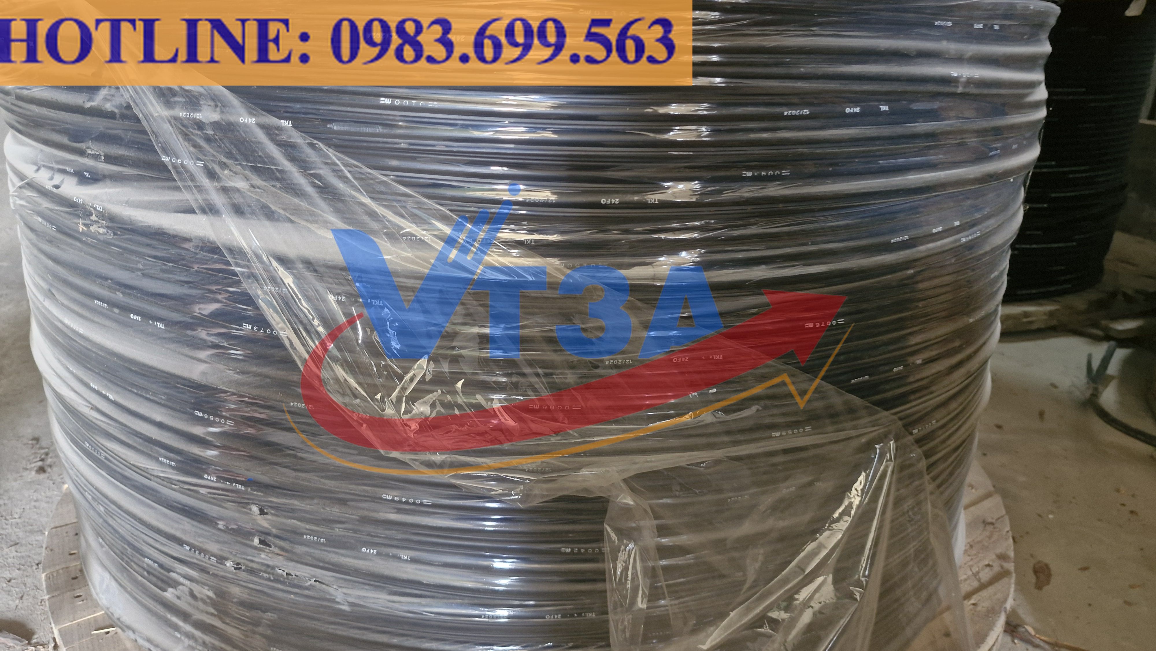 Cáp quang 24 sợi treo kim loại 