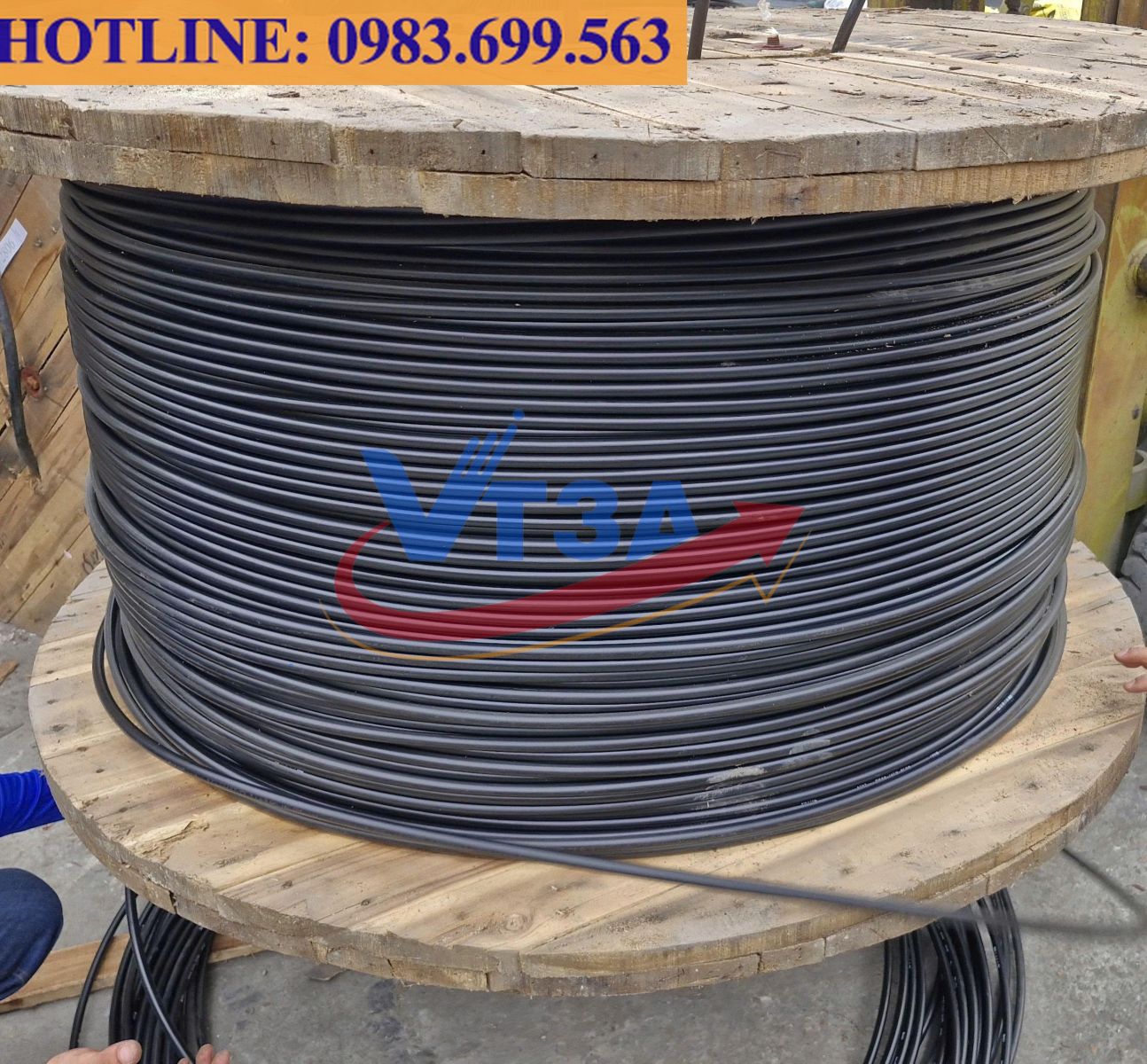 cap-quang-12fo-adss-100-gia-tot