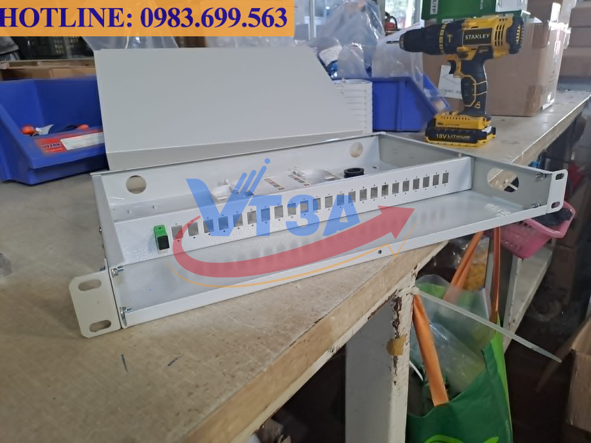 Hộp phối quang 24FO indoor bắt rack 1U chuẩn SC