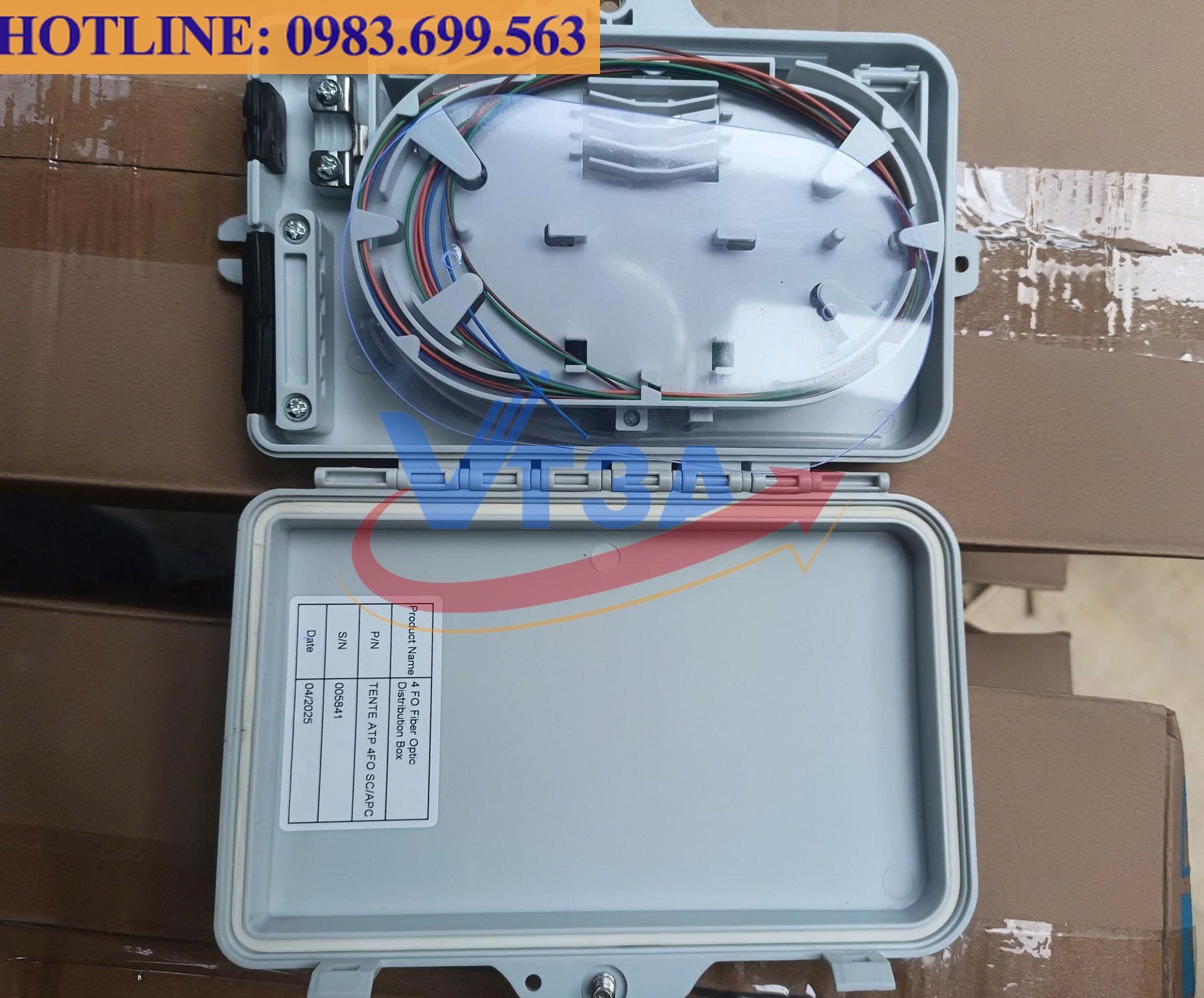 Hộp phối quang 4Fo ODF nhựa ngoài trời SC/APC