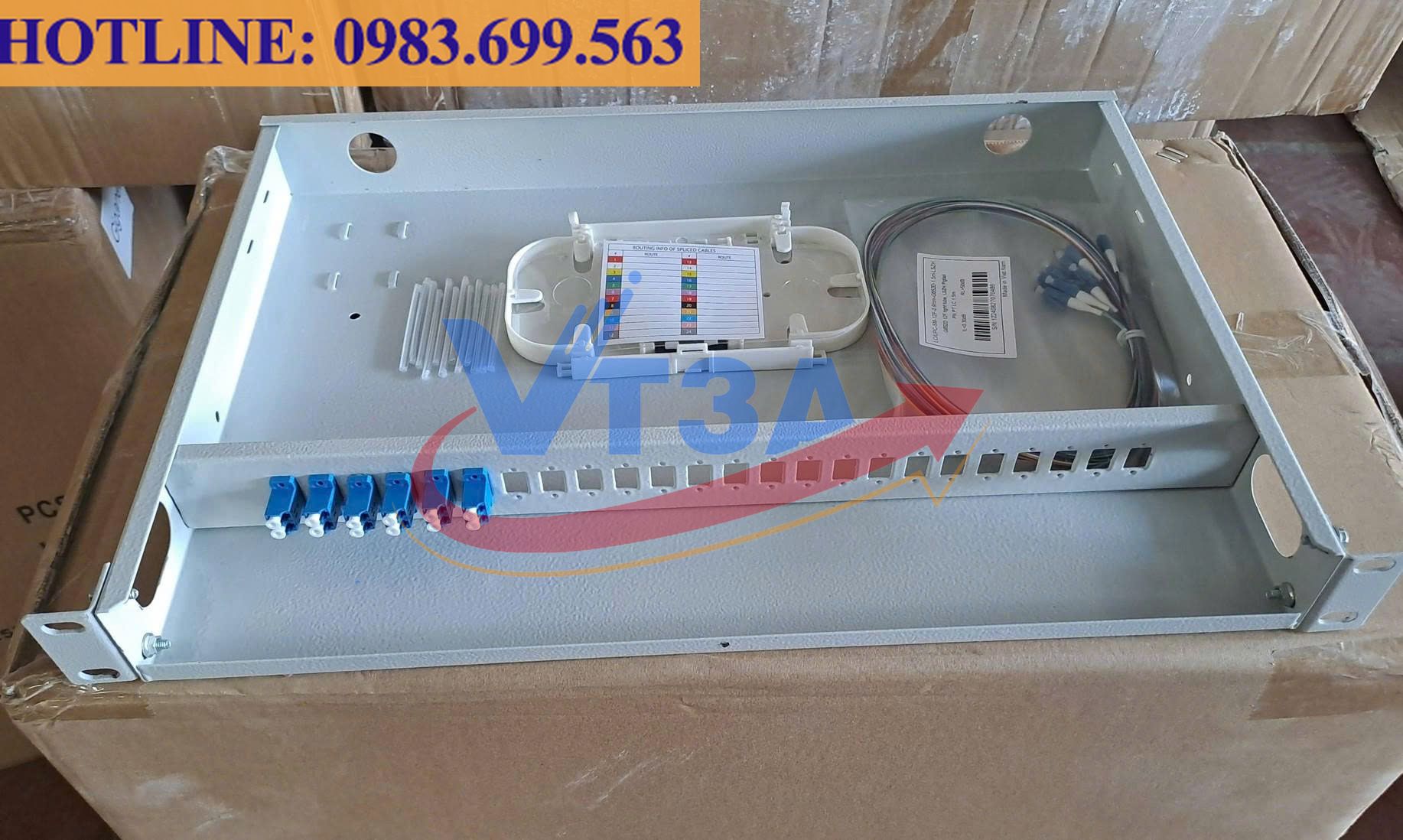 Hộp phối quang ODF 8Fo indoor gắn rack chuẩn LC/UPC